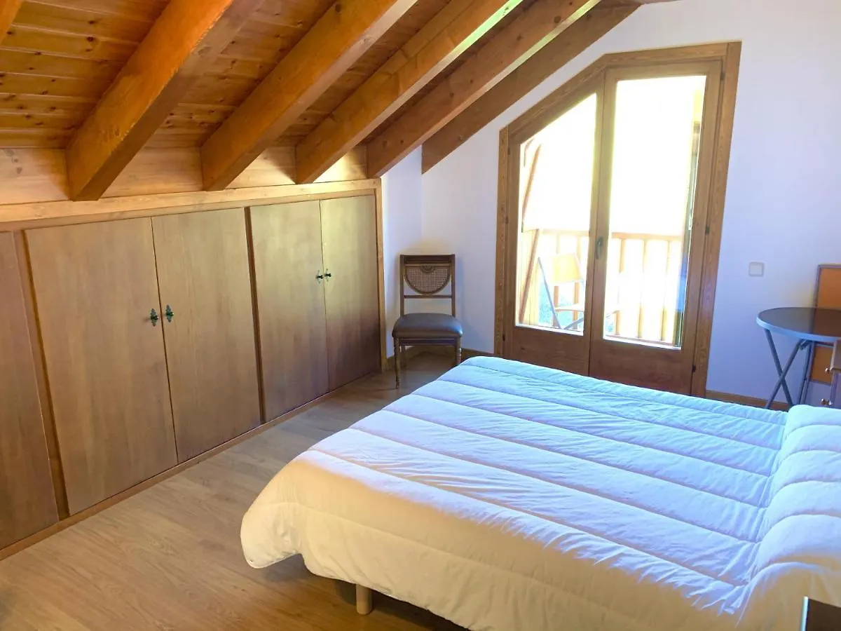 Cosy Apartment In Isil, Near Baqueira  Isil