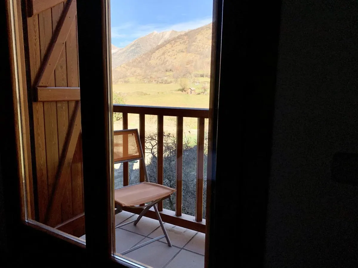 Cosy Apartment In Isil, Near Baqueira Isil