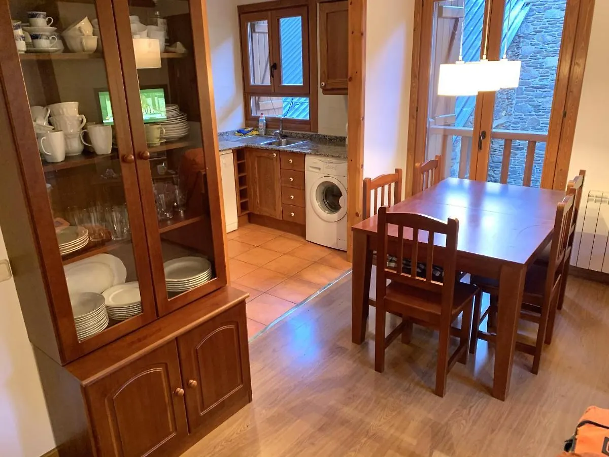 Cosy Apartment In Isil, Near Baqueira