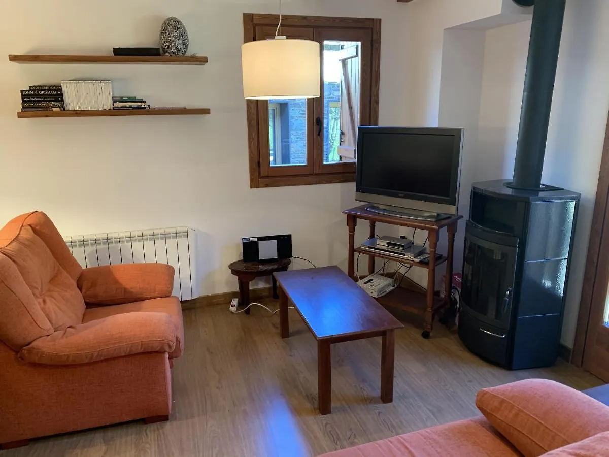 Cosy Apartment In Isil, Near Baqueira